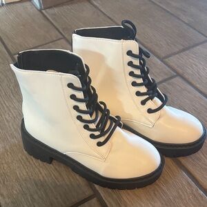 Stylish White Lace-Up Ankle Boots